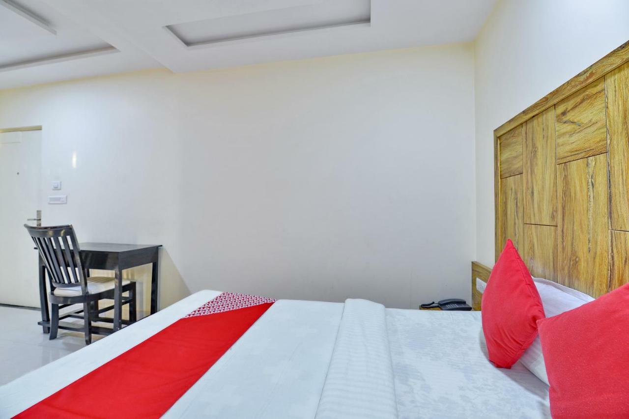 Oyo 10607 Hotel Image Point Dzsódhpur Kültér fotó
