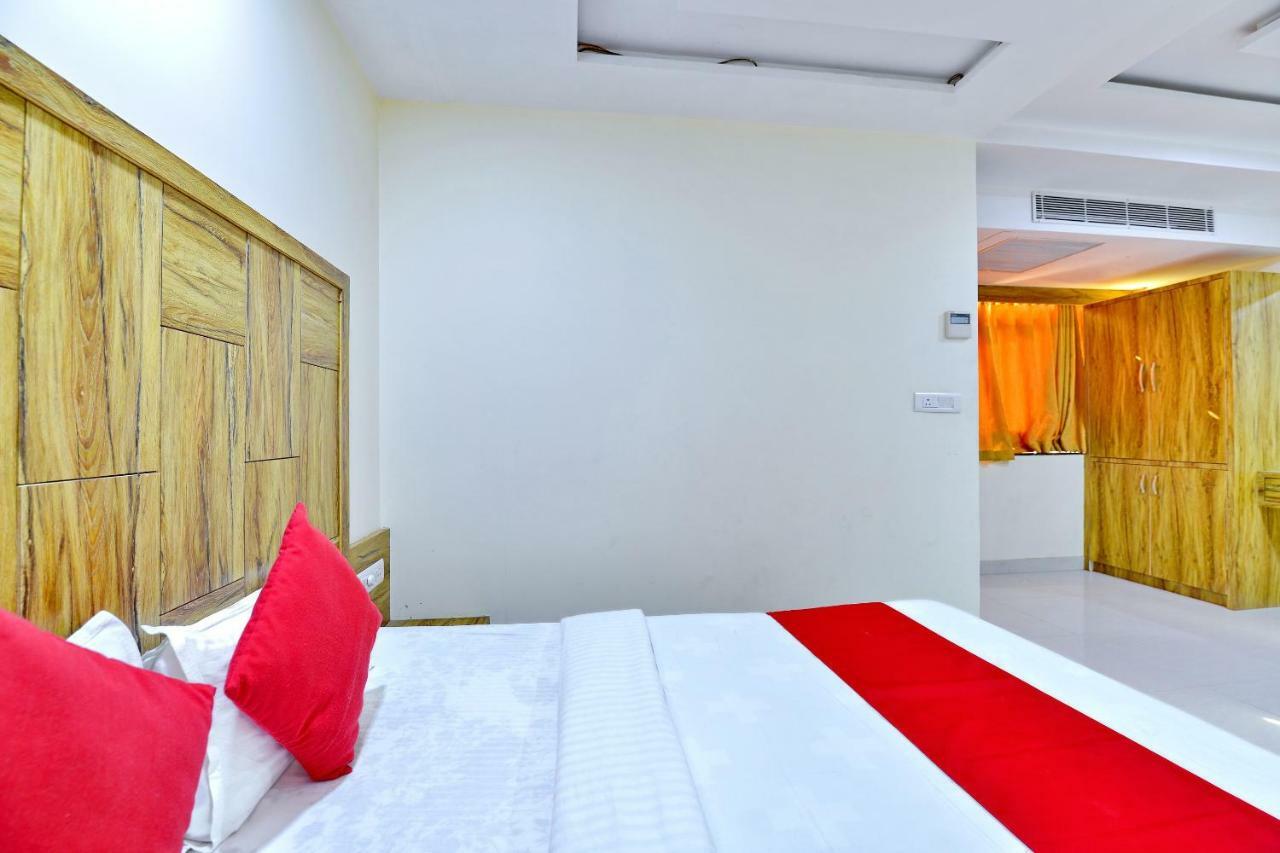 Oyo 10607 Hotel Image Point Dzsódhpur Kültér fotó